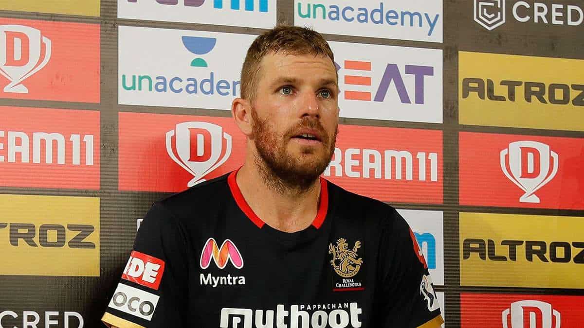 IPL 2020: Dew factor Will Gain More Significance as Pitches Get Slower, Says Aaron Finch