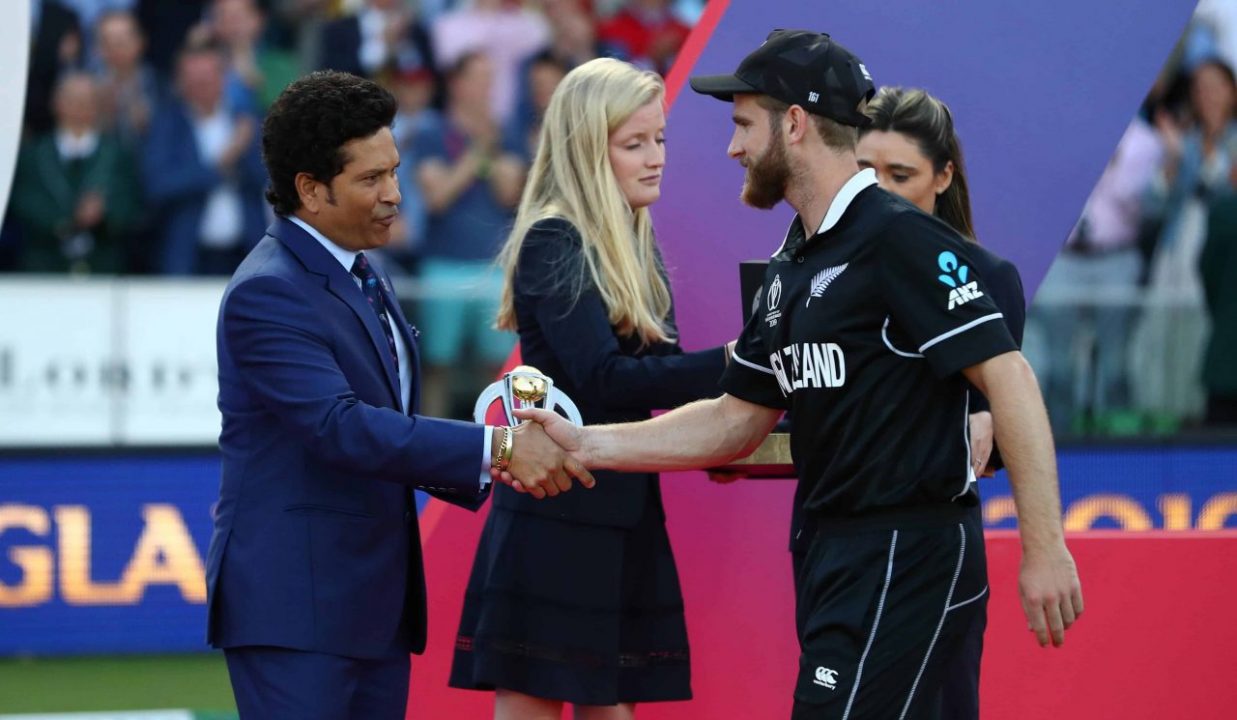 Kane Williamson Would Like to Play With Sachin Tendulkar If Getting a Chance Kane Williamson Would Like to Play With Sachin Tendulkar If Getting a Chance