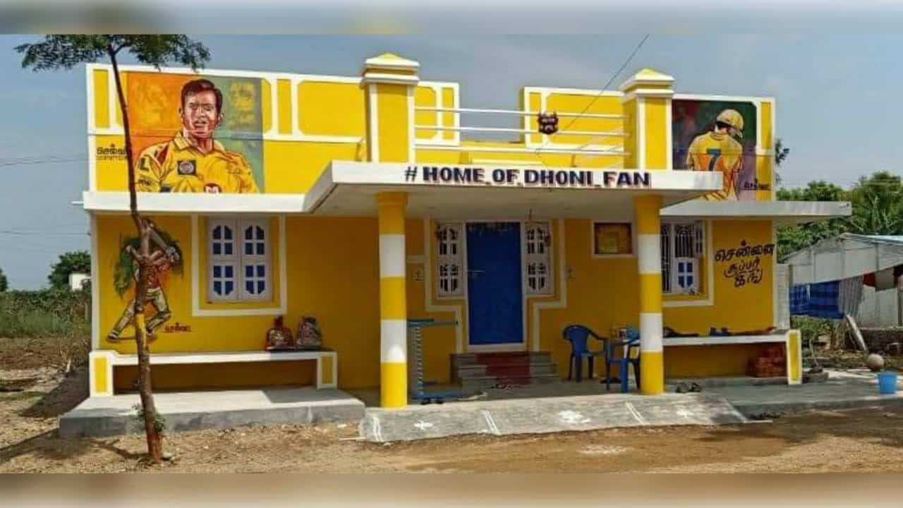 Gopi Krishnan, a Die-Hard MS Dhoni Fan in Tamil Nadu Paints His House Yellow; Named it “Home of Dhoni Fan”