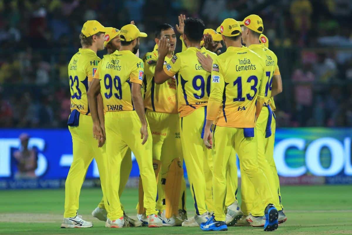 IPL 2020: Brad Hogg Suggestion for CSK's Lower Order Regarding Sam Curran Ahead of SunRisers Hyderabad (SRH) Clash IPL 2020: Brad Hogg Suggestion for CSK's Lower Order Regarding Sam Curran Ahead of SunRisers Hyderabad (SRH) Clash