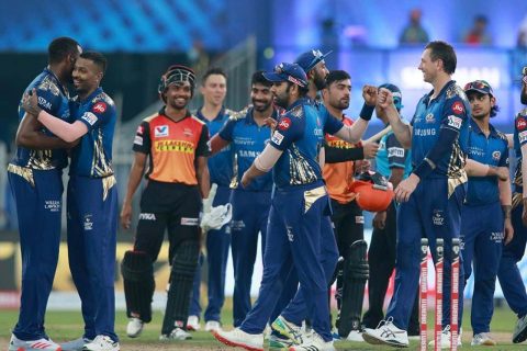 IPL 2020: MI vs SRH, Defending Champion Mumbai Indians Third Win of The Season, Topped The Points Table Again; Sunrisers Hyderabad Defeated by 34 Runs