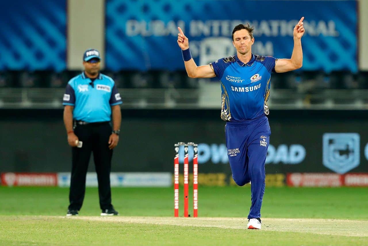 IPL 2020: Mumbai Indians' Trent Boult Sustains Groin Injury, Skipper Rohit Sharma Hopeful For His Comeback in Finals IPL 2020: Mumbai Indians' Trent Boult Sustains Groin Injury, Skipper Rohit Sharma Hopeful For His Comeback in Finals