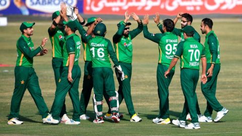 Pakistan vs Zimbabwe 2020 2nd ODI: Pakistan Defeated Zimbabwe by 6 Wickets, Babar Azam 16th ODI Fifty, Iftikhar Ahmed’s 5-Wicket Haul