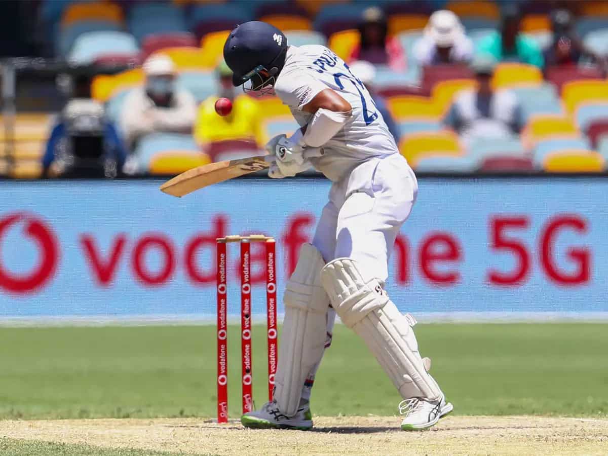 IND vs AUS: Cheteshwar Pujara Takes Record 14 Blows on His Body During Gabba Test