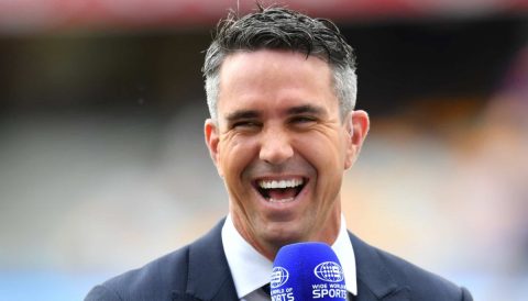 'Iss Sajjan Ko Kya Takleef Hai Bhai': Fans troll Kevin Pietersen For His Hindi Tweet in Hindi After Toss in India vs England Ahmedabad Test