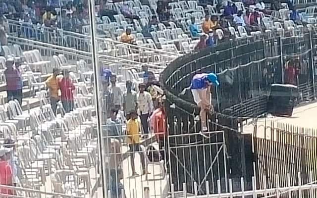 IND vs ENG: Fan Breaches Security at Chepauk on Day 3; Climbs Railings And Enters Field