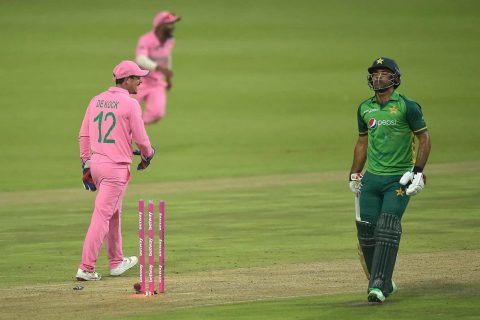 Karma Will Take Good Care Of Quinton de Kock: Twitterati Reacts After Fakhar Zaman's Controversial Run Out On 193