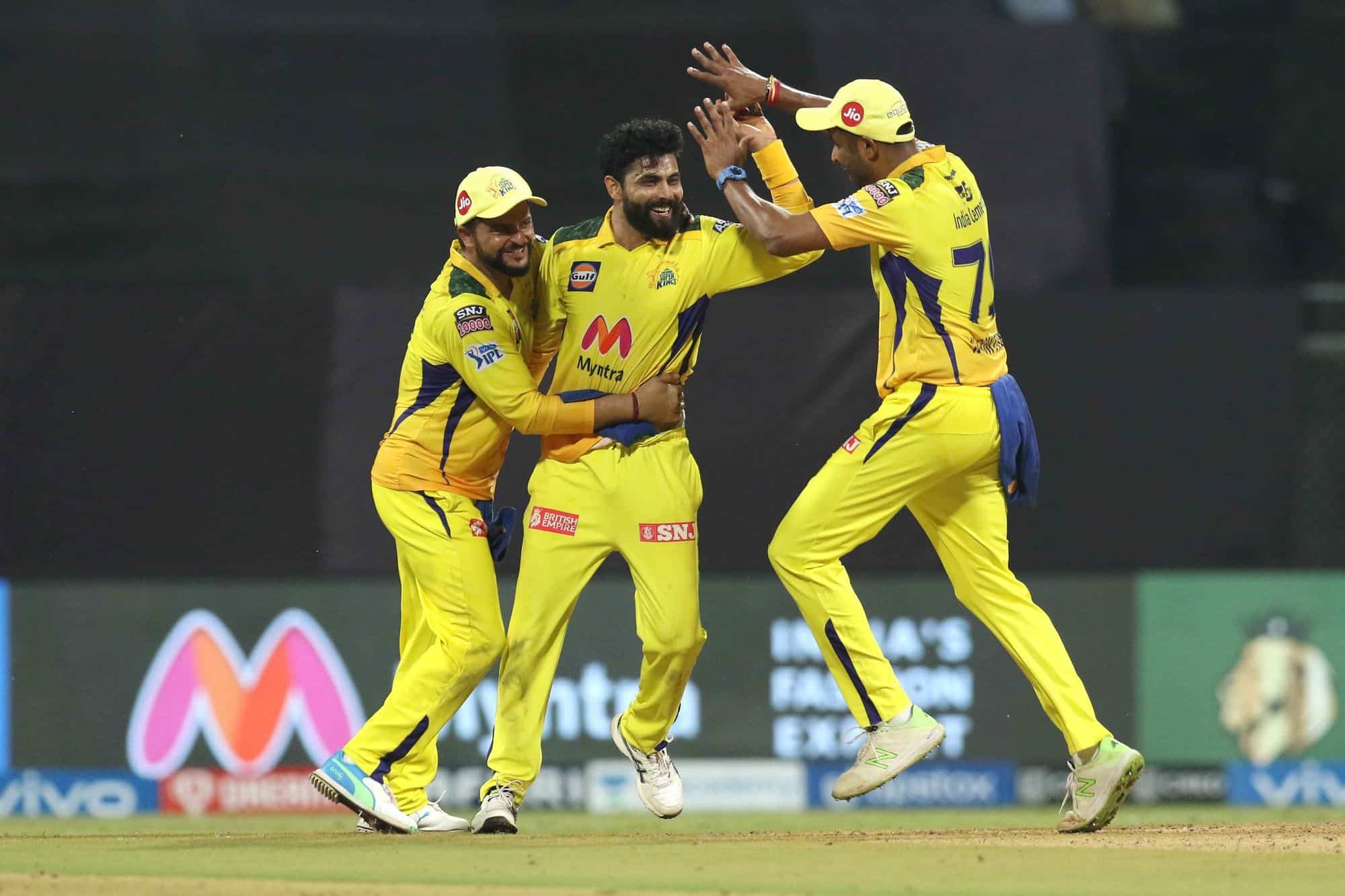 Moeen Ali & Ravindra Jadeja celebrating during a match