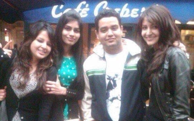 Did You Know Anushka Sharma And Sakshi Singh Dhoni Are School Friends? Their Throwback Pics Go Viral