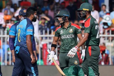 Liton Das & Lahiru Kumara Engage in a Fight During Match 15 of ICC T20 World Cup 2021