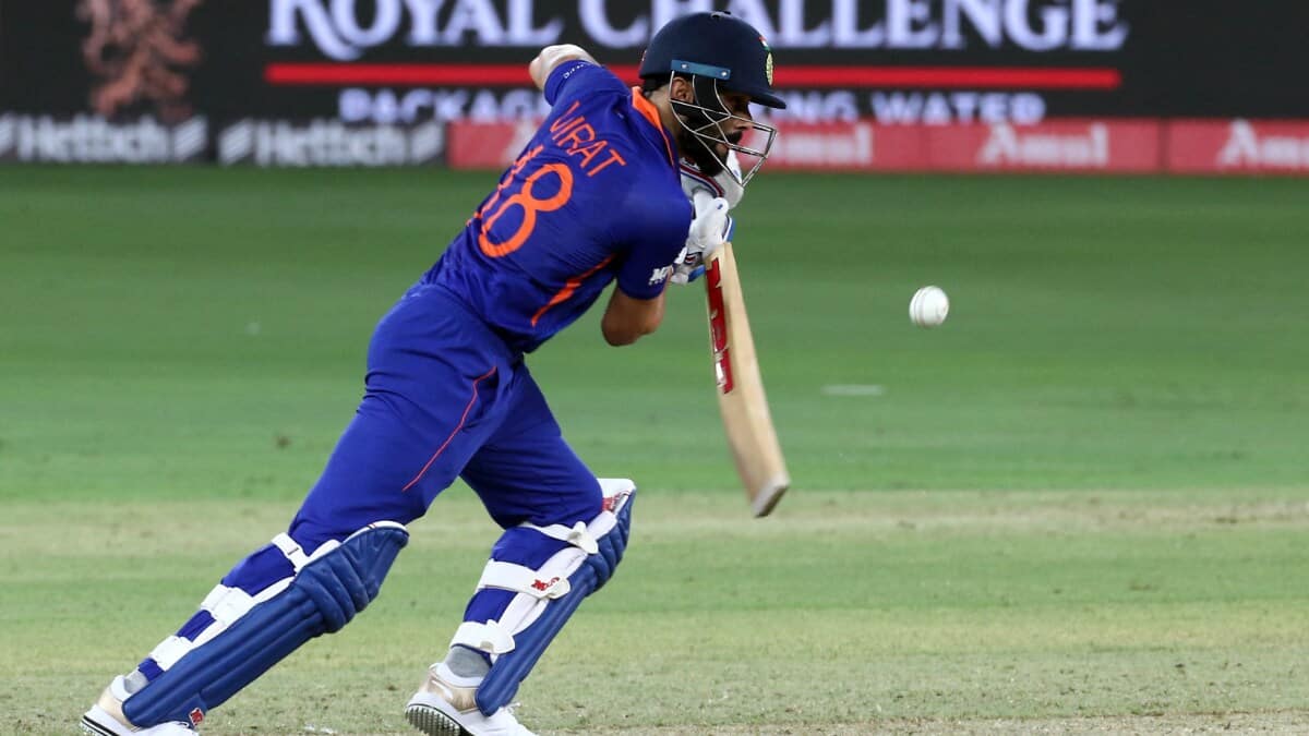Sanjay Manjrekar points out technical changes in Virat Kohli's batting during IND vs PAK 