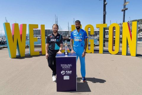Kane Williamson & Hardik Pandya Poses with T20 Trophy of India tour of New Zealand 2022