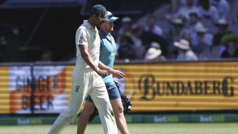 Mitchell Starc Doubtful for India Tour After Finger Injury
