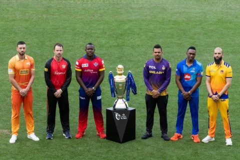 James Vince, Colin Munro, Rovman Powell, Sunil Narine, Dwayne Bravo and Moeen Ali pose with the ILT20 trophy