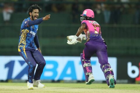 Hasan Ali engaging in a heated argument with the umpire