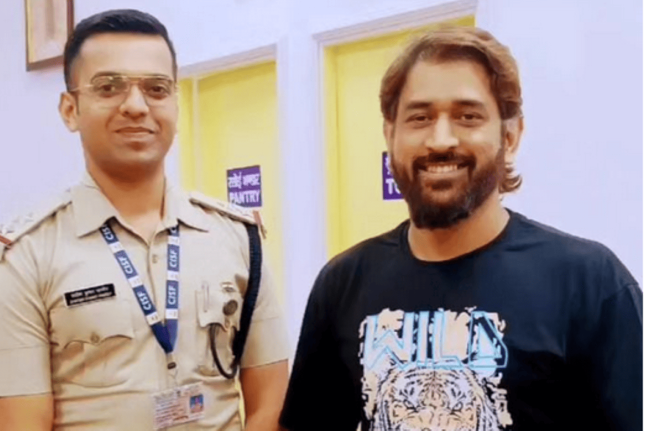 When MS Dhoni Made a Lasting Impression on a CISF Officer's Heart - Read Story Here MS Dhoni with CISF officer