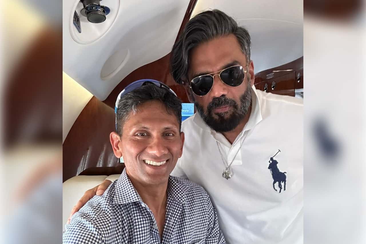 Venkatesh Prasad and Suniel Shetty