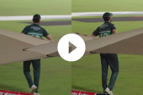 Fans Target Shaheen Afridi at Boundary in IND vs PAK Match