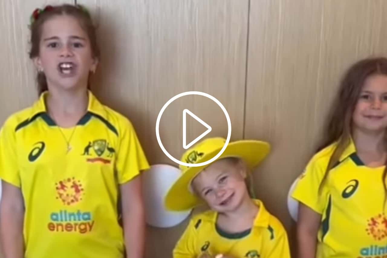 David Warner's Daughters Cheer for 'Daddy' and 'Aussie'
