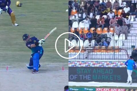 Mohammad Rizwan Smashes Mohammad Amir for a Massive Six