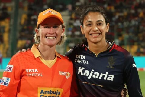 Beth Mooney & Smriti Mandhana