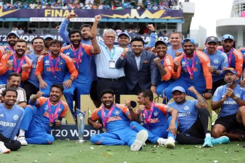 Rohit Sharma Invites Fans to Join Team India’s Victory Parade in Mumbai