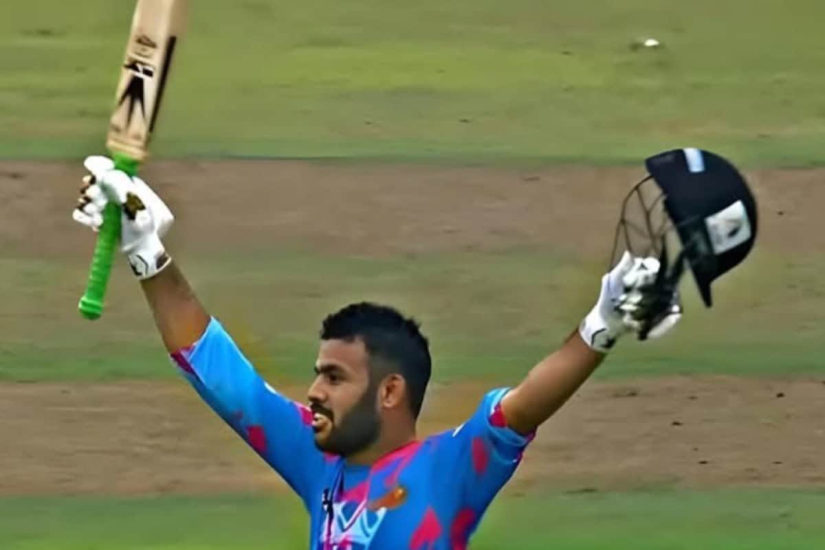 Usman Khan celebrating century in BPL