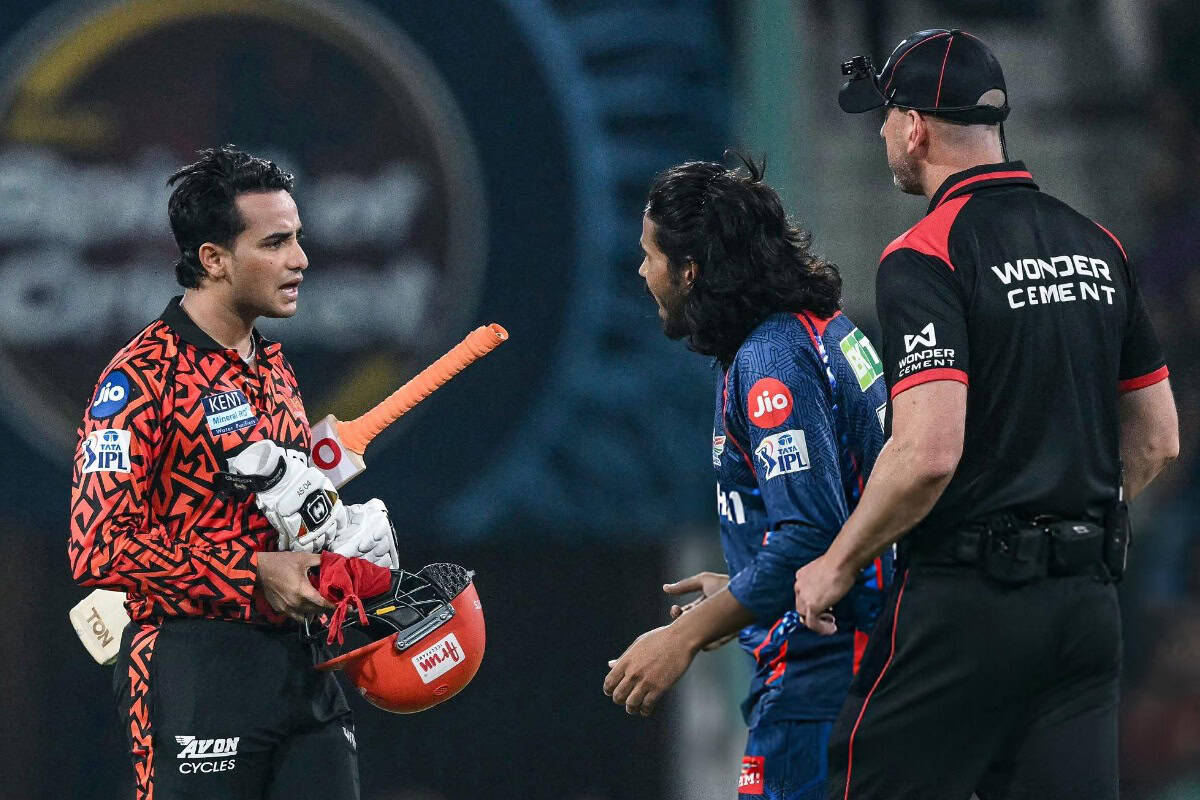 Abhishek Sharma And Digvesh Rathi Involved in a Heated Argument