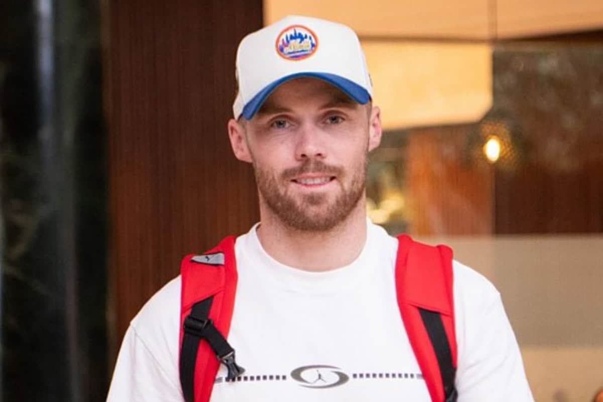 Massive U-Turn! England & West Indies Stars Abandon National Duty to Power RCB in IPL 2025 Phil Salt Joins RCB for Remainder of IPL 2025
