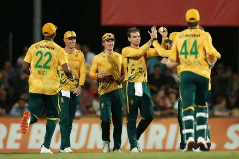 South Africa End Australia’s Nine-Match Winning Run with Brevis Masterclass