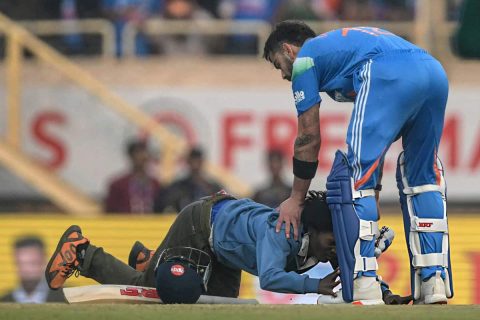 [Watch] IND vs SA 2025: Security Breach in Ranchi, Fan Rushes to Touch Virat Kohli’s Feet During Century Celebration