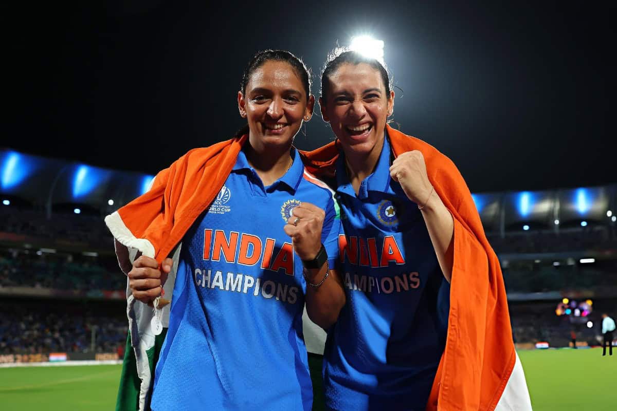 Harmanpreet Kaur and Smriti Mandhana