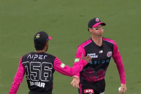 [Watch] BBL 2025-26: Babar Azam’s Gesture Towards Steve Smith Puts Rift Rumours to Rest